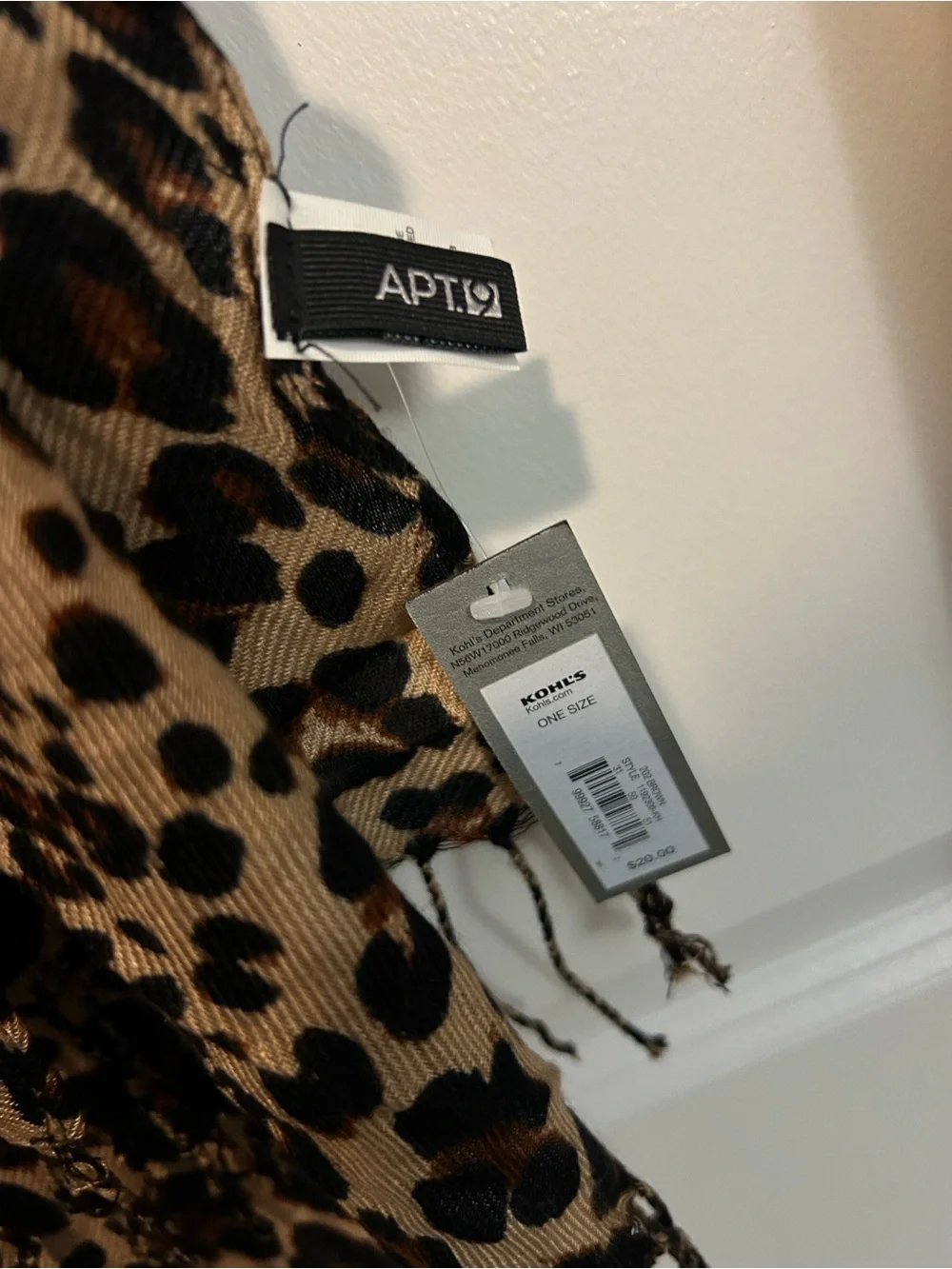 Apt. 9 lightweight leopard